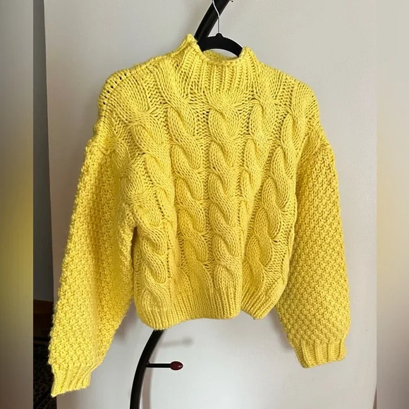 Zara Yellow Cable Knit Sweater - Picture 4 of 7